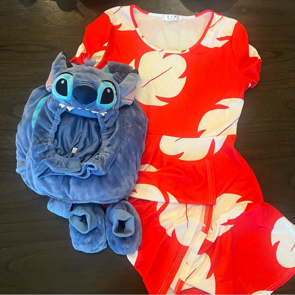 Lilo and Stitch mommy and me Halloween costume!